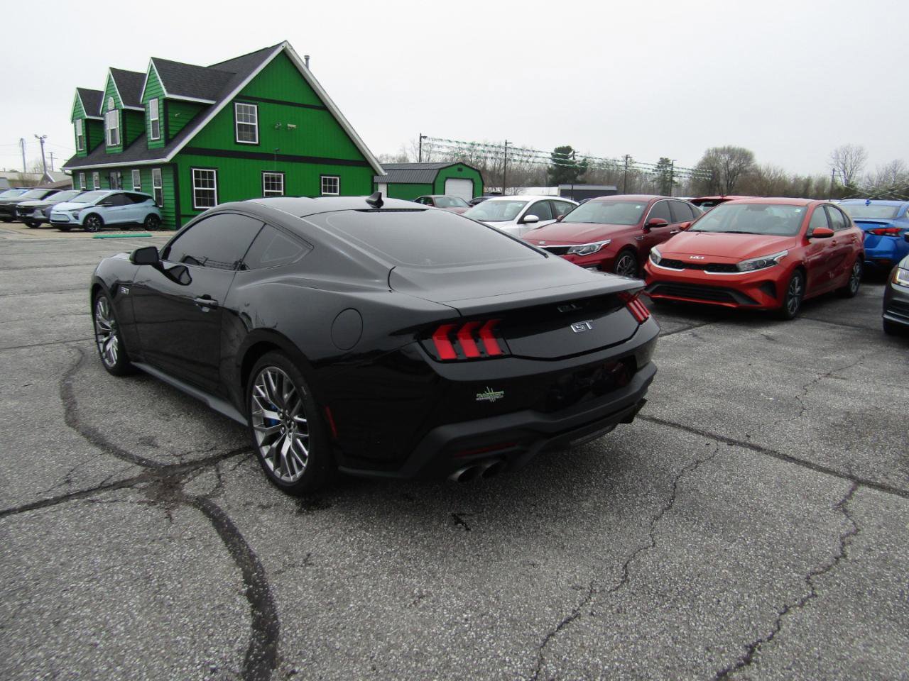 Used 2024 Ford Mustang GT Premium image 5