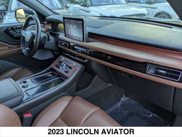 Used 2023 Lincoln Aviator Reserve w/ Equipment Group 201A image 27