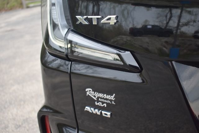 Certified 2024 Cadillac XT4 Sport w/ Technology Package AWD/4WD image 18