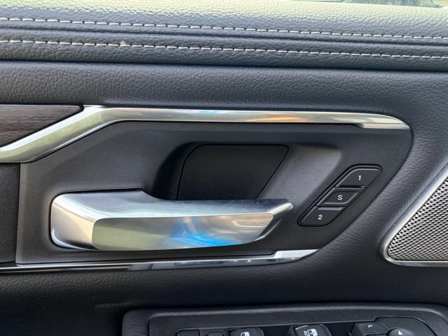 New 2026 RAM 1500 Laramie w/ Night Edition AWD/4WD image 14