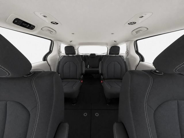 Used 2023 Chrysler Voyager LX FWD image 20