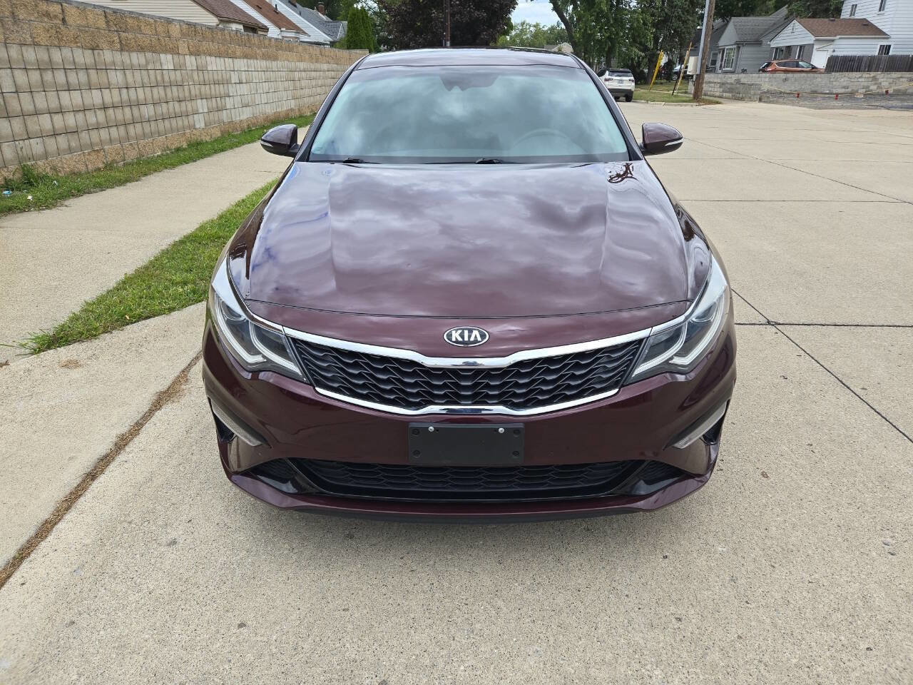 Used 2020 Kia Optima LX image 10