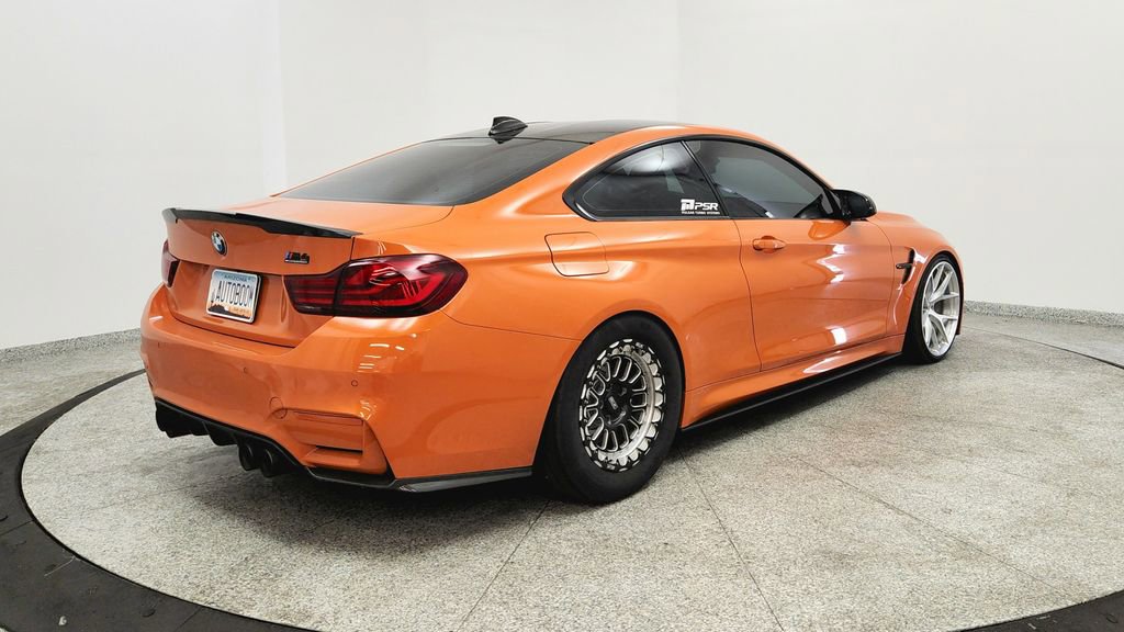 Used 2020 BMW M4 Coupe w/ Competition Package RWD image 5