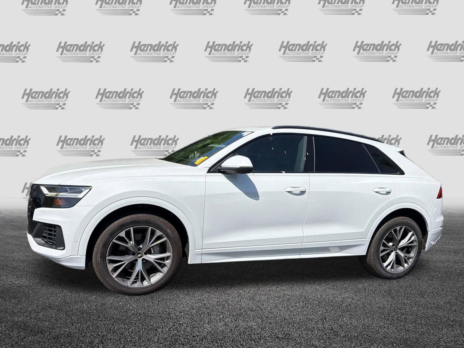 Used 2021 Audi Q8 Premium w/ Black Optic Package image 7