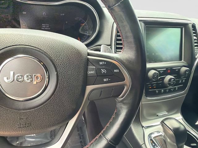 Used 2017 Jeep Grand Cherokee Trailhawk w/ Trailhawk Luxury Group AWD/4WD image 28