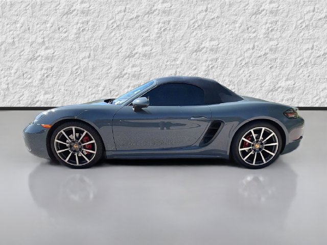 Used 2017 Porsche 718 Boxster S RWD image 6