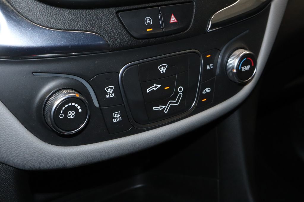 Used 2022 Chevrolet Equinox LT AWD/4WD image 30