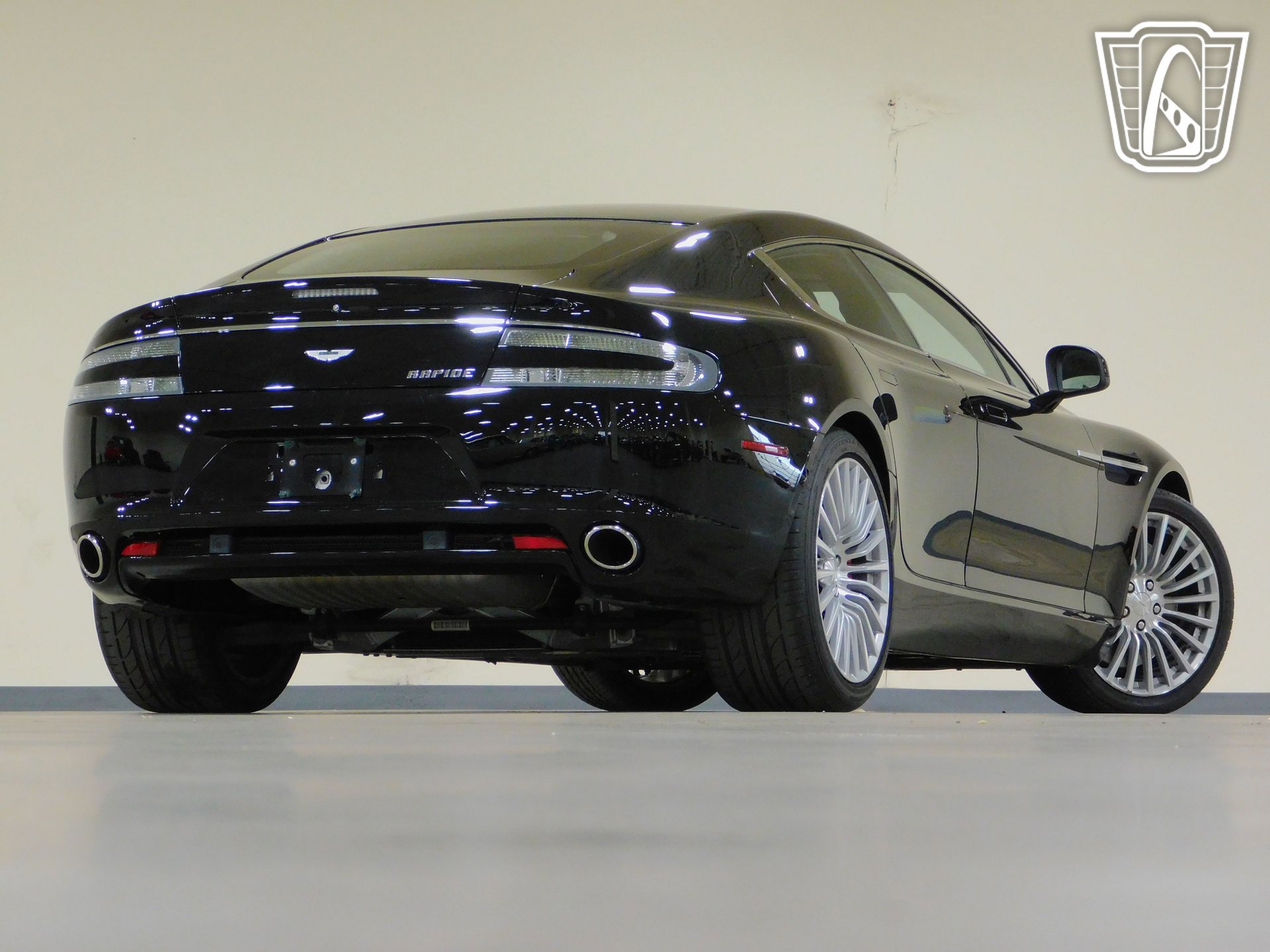Used 2011 Aston Martin Rapide image 23