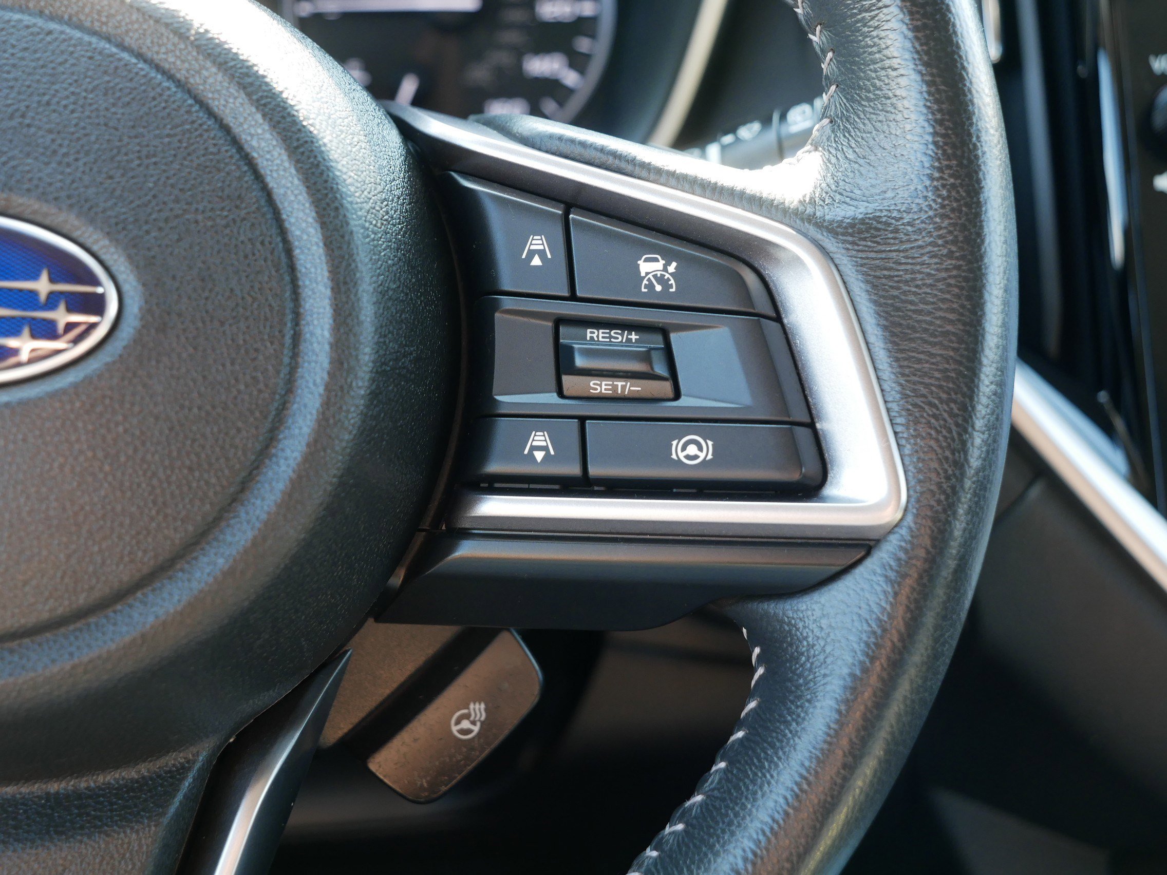 Used 2023 Subaru Ascent Limited w/ Technology Package image 30