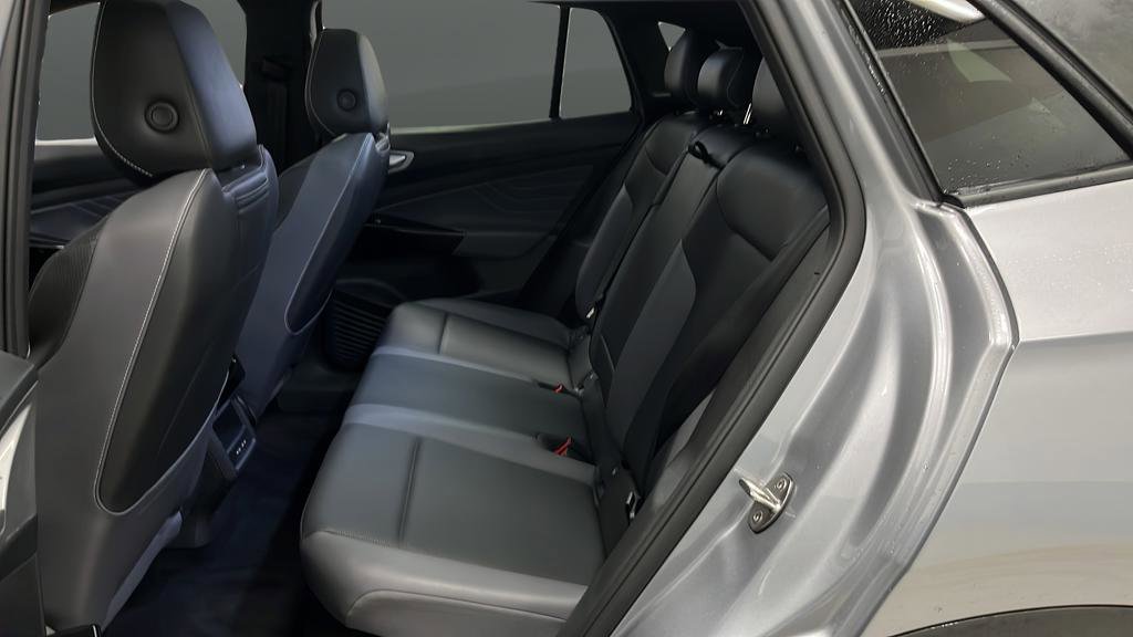 Used 2024 Volkswagen ID.4 Pro S image 24