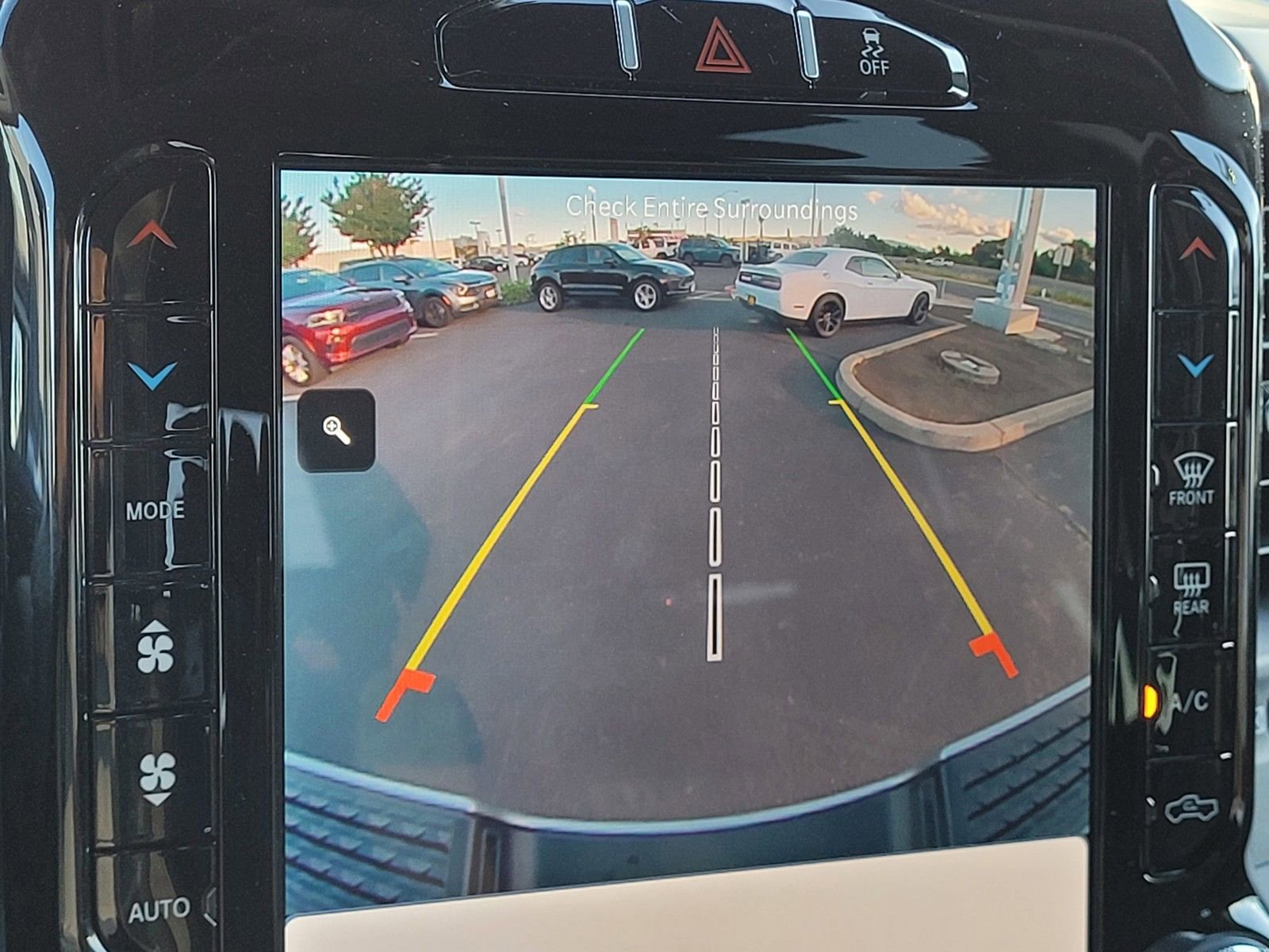 Used 2024 RAM 2500 Laramie AWD/4WD image 27