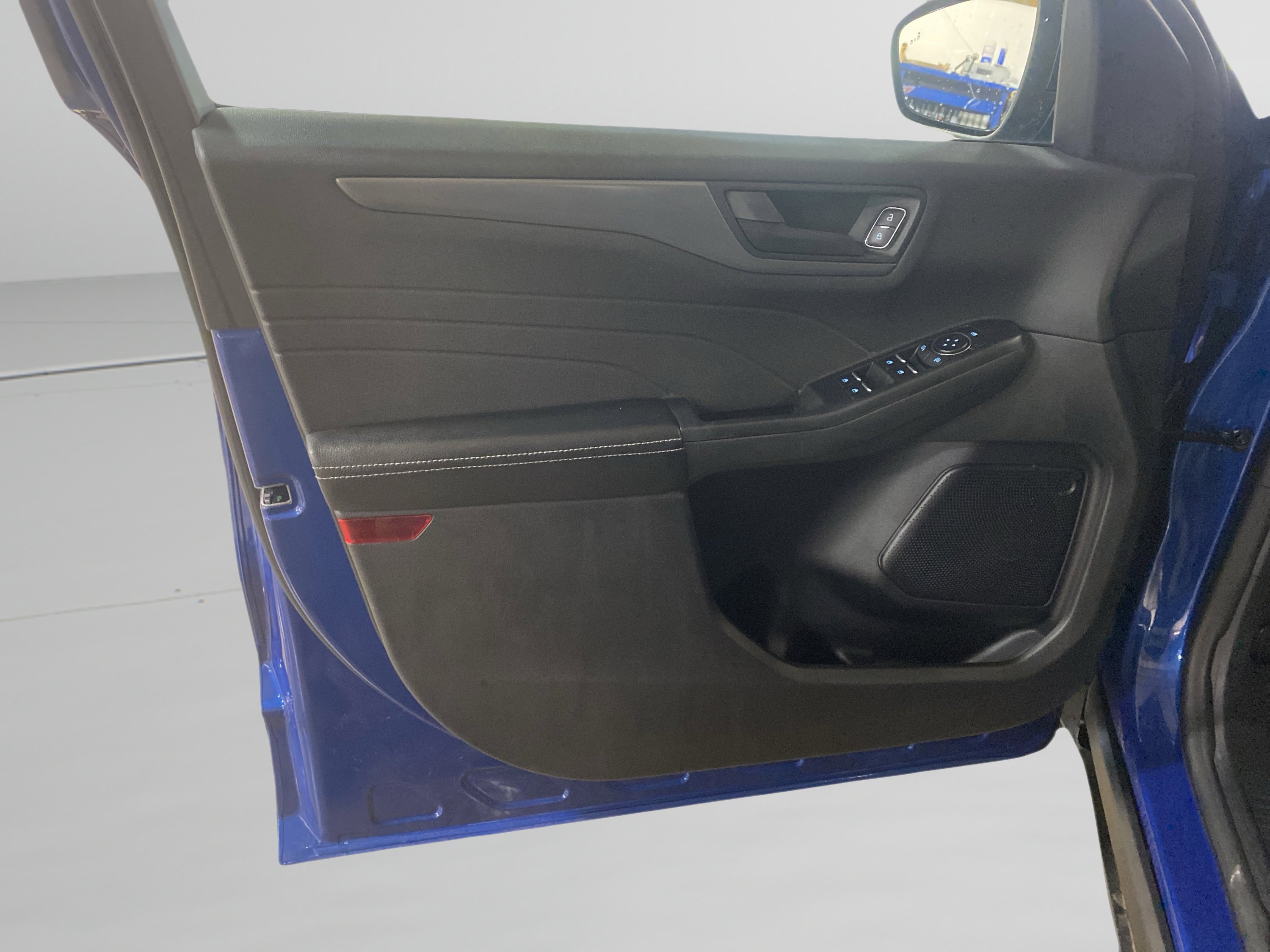 Used 2023 Ford Escape Active image 13