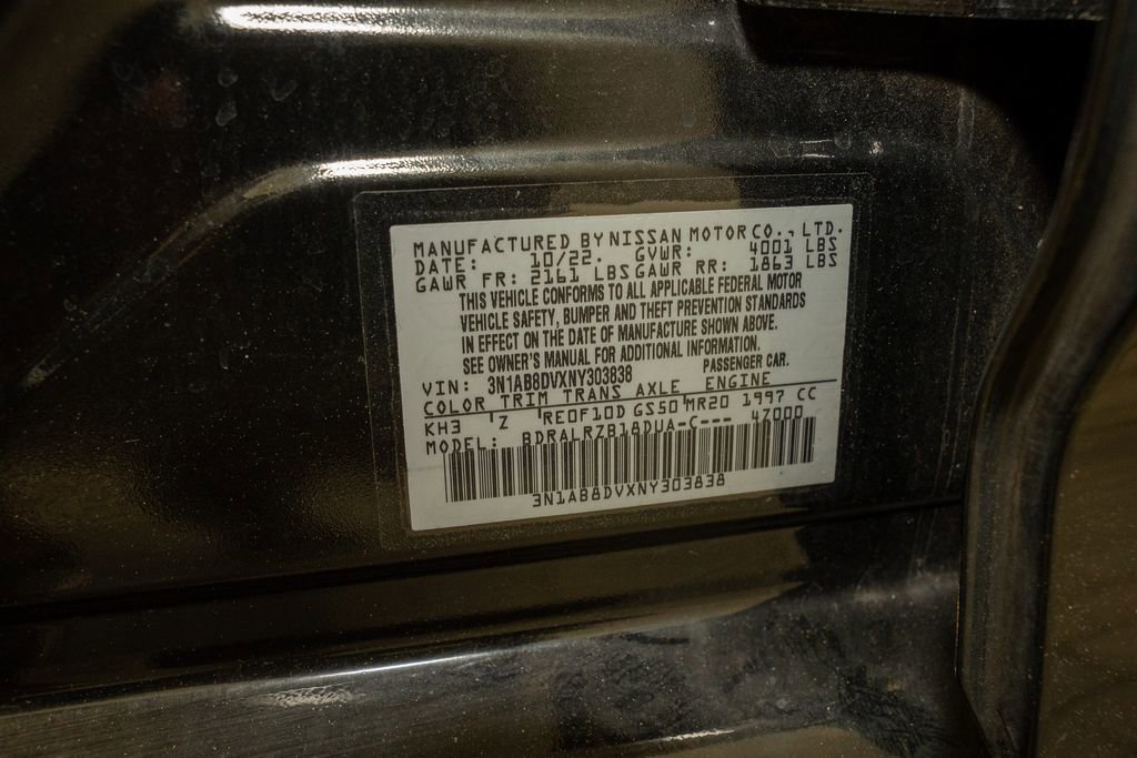 Certified 2022 Nissan Sentra SR w/ Midnight Edition image 19