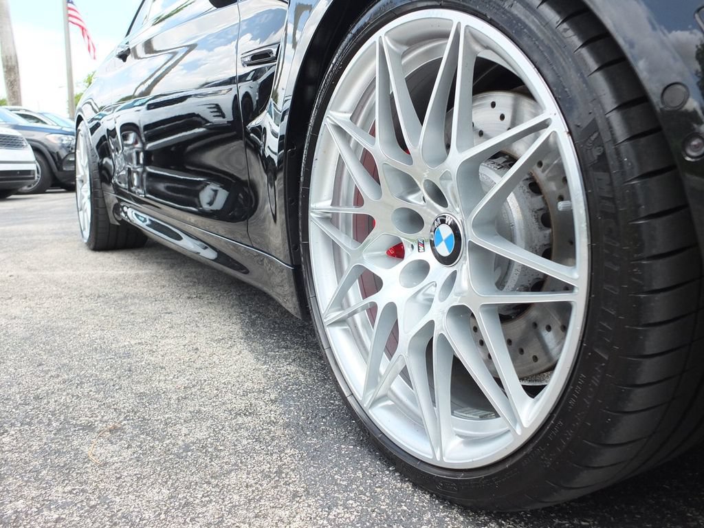 Used 2018 BMW M4 Coupe w/ Competition Package RWD image 5