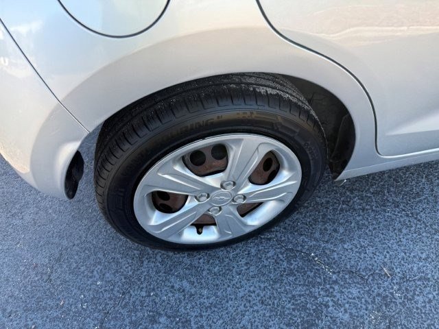 Used 2019 Chevrolet Spark LS image 4