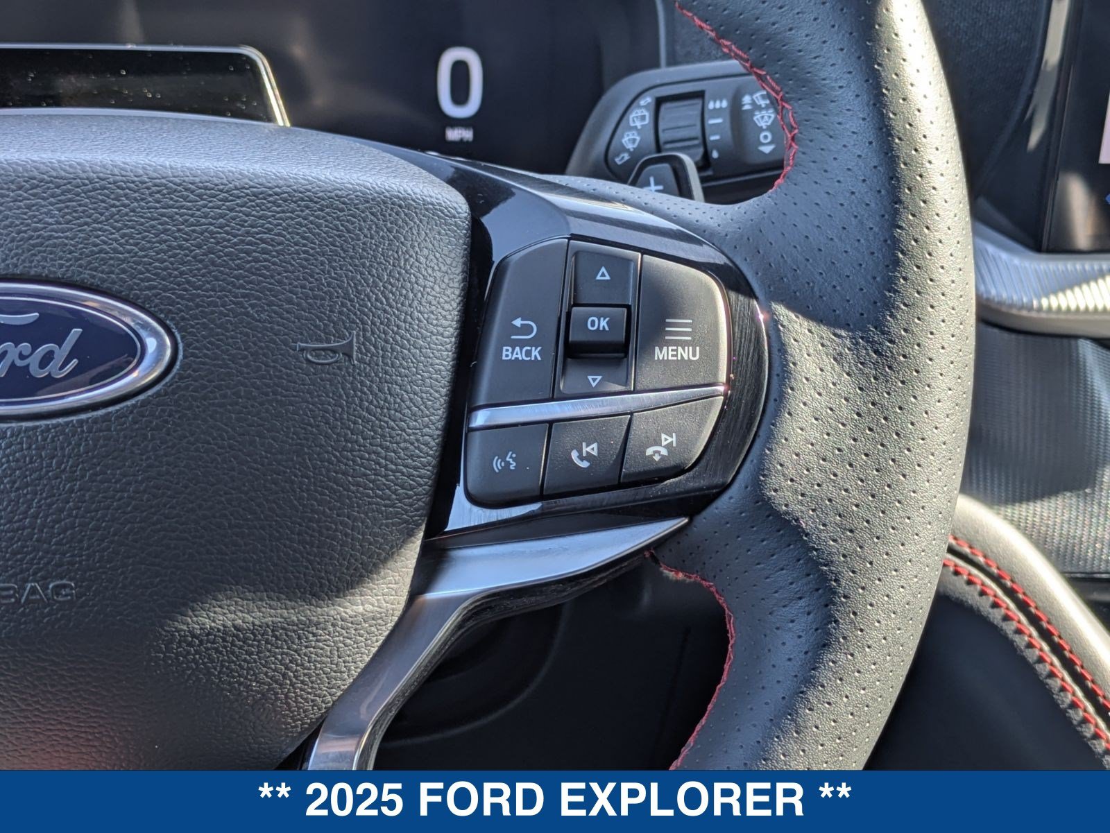 Certified 2025 Ford Explorer ST AWD/4WD image 28