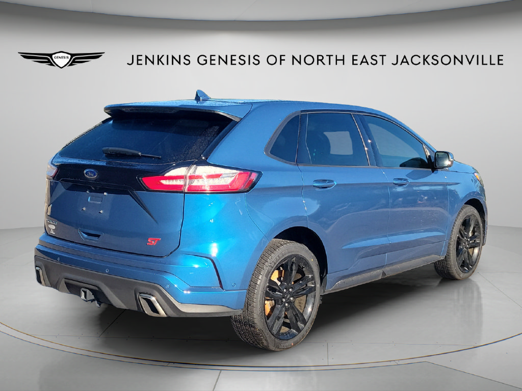 Used 2019 Ford Edge ST w/ Equipment Group 401A AWD/4WD image 2