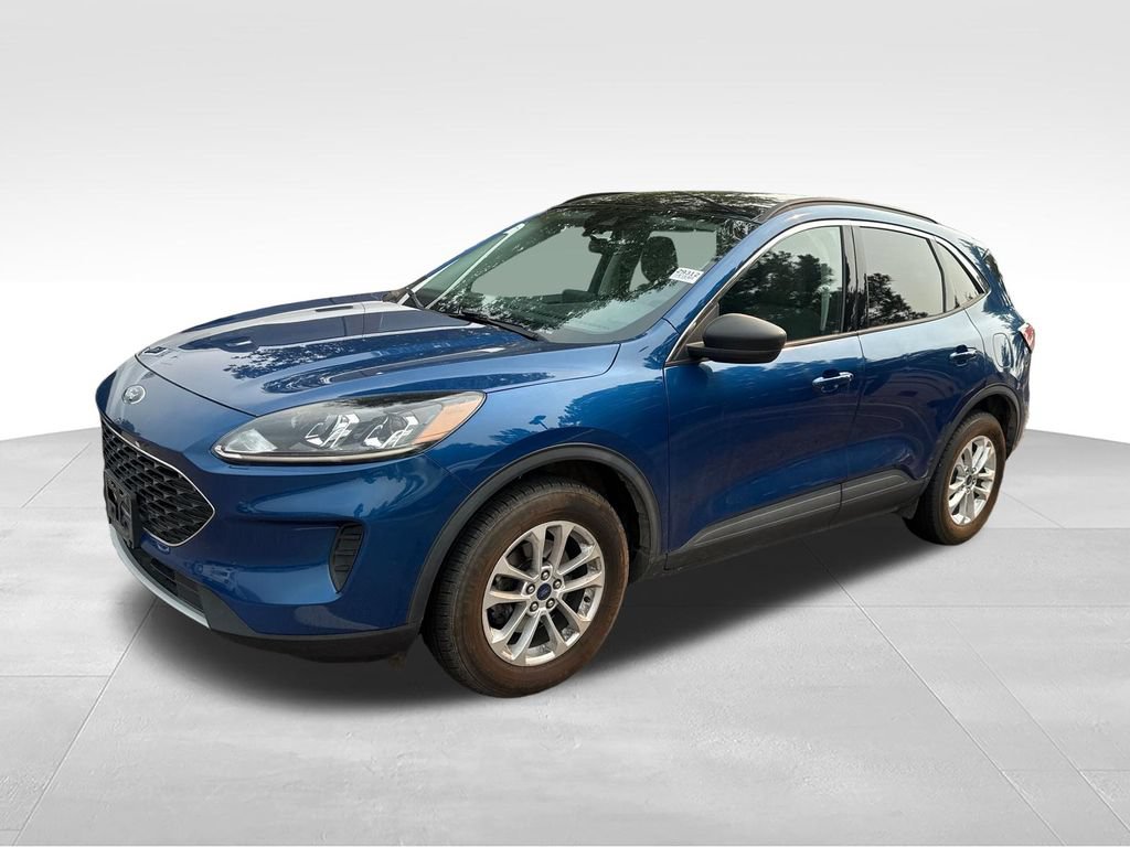 Used 2022 Ford Escape SE w/ Convenience Package