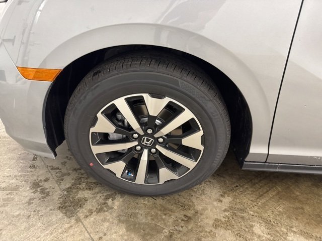 New 2026 Honda Odyssey EX-L image 9