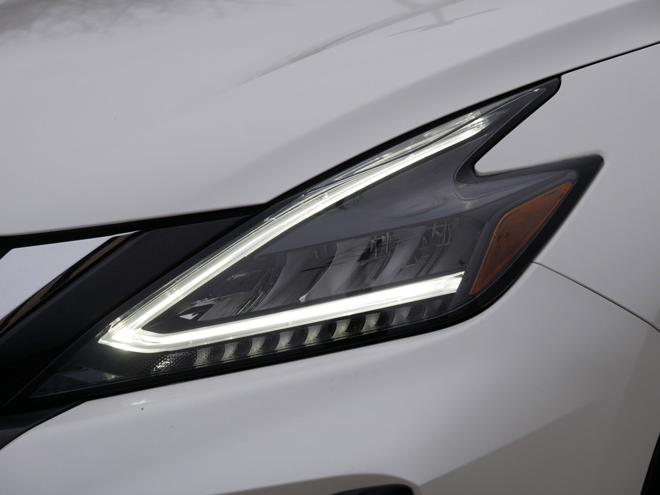 Certified 2024 Nissan Murano Platinum w/ Cargo Package image 16