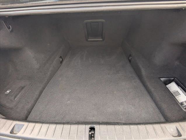 Used 2019 BMW 750i w/ Executive Package image 6