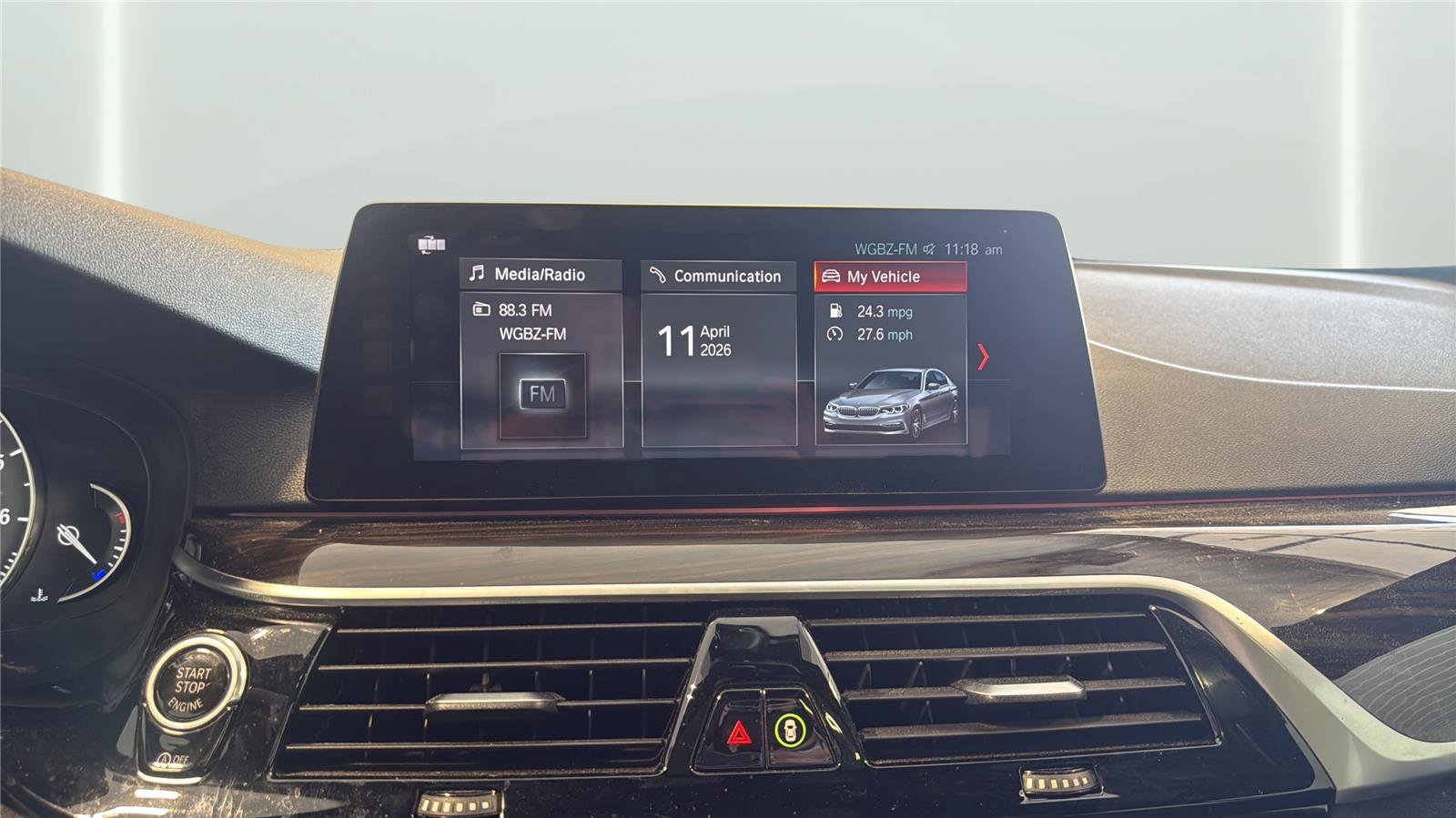 Used 2018 BMW 540i xDrive image 18