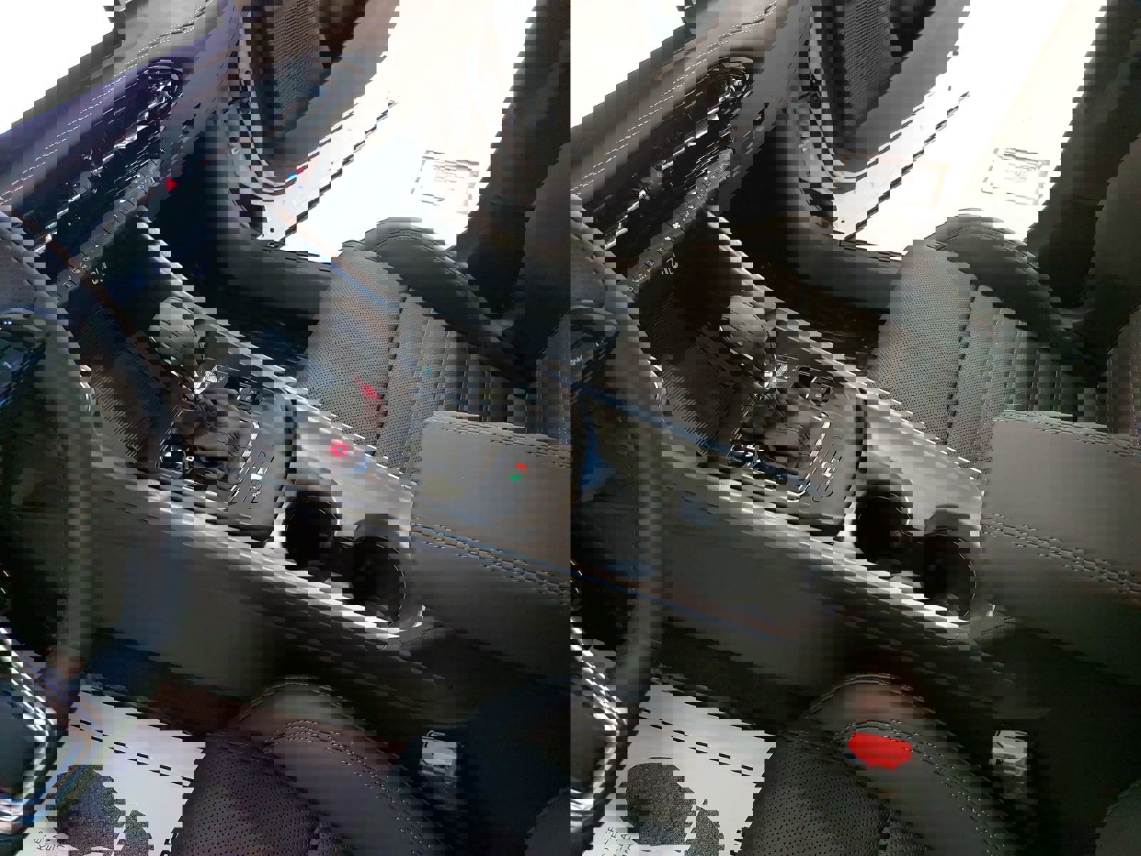 New 2025 Alfa Romeo Tonale w/ Premium Package image 26