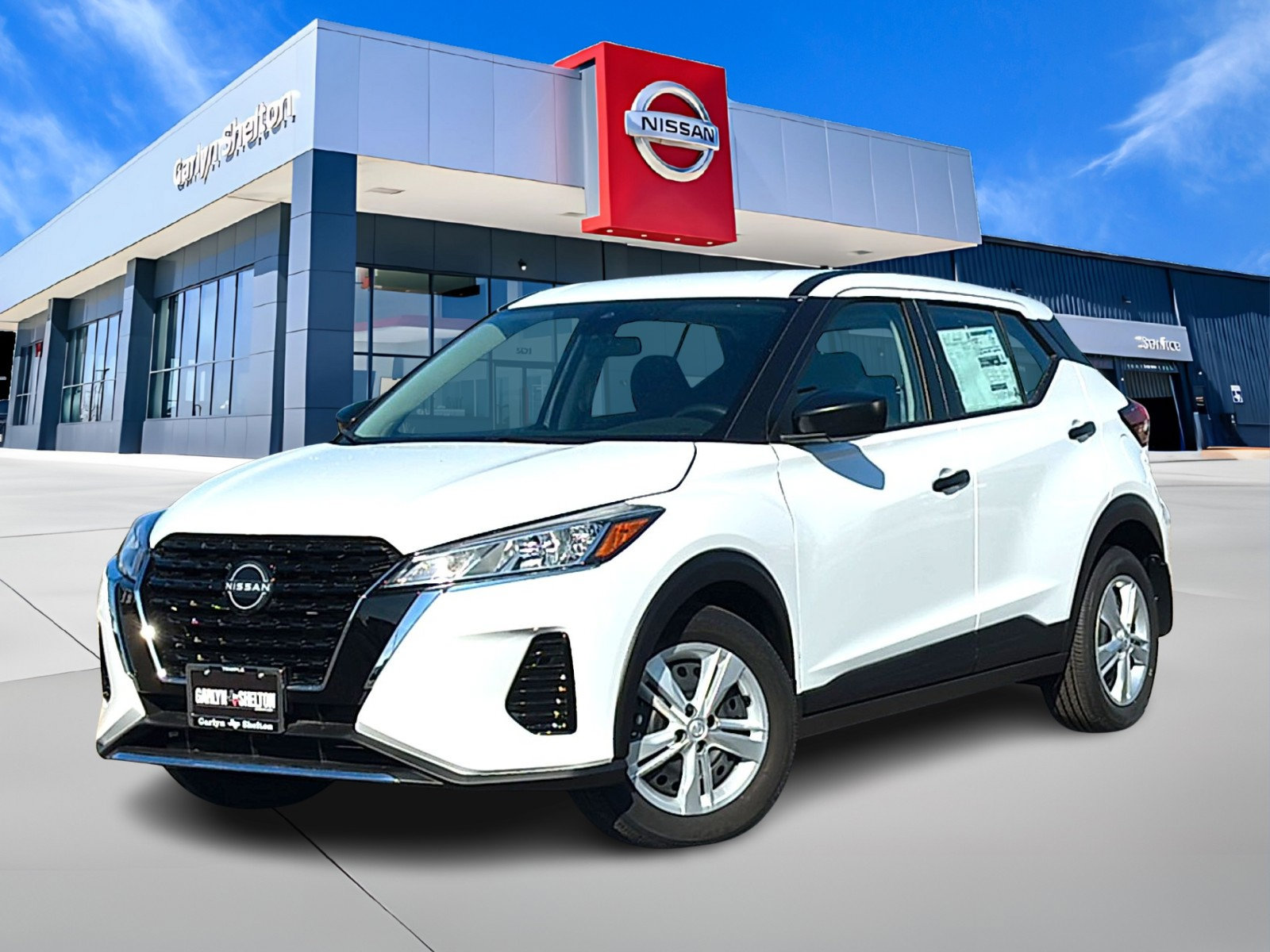 New 2025 Nissan Kicks Play S