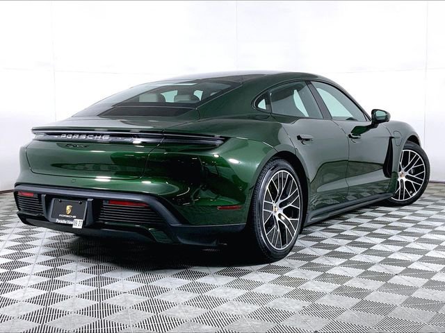 Used 2025 Porsche Taycan AWD/4WD image 9