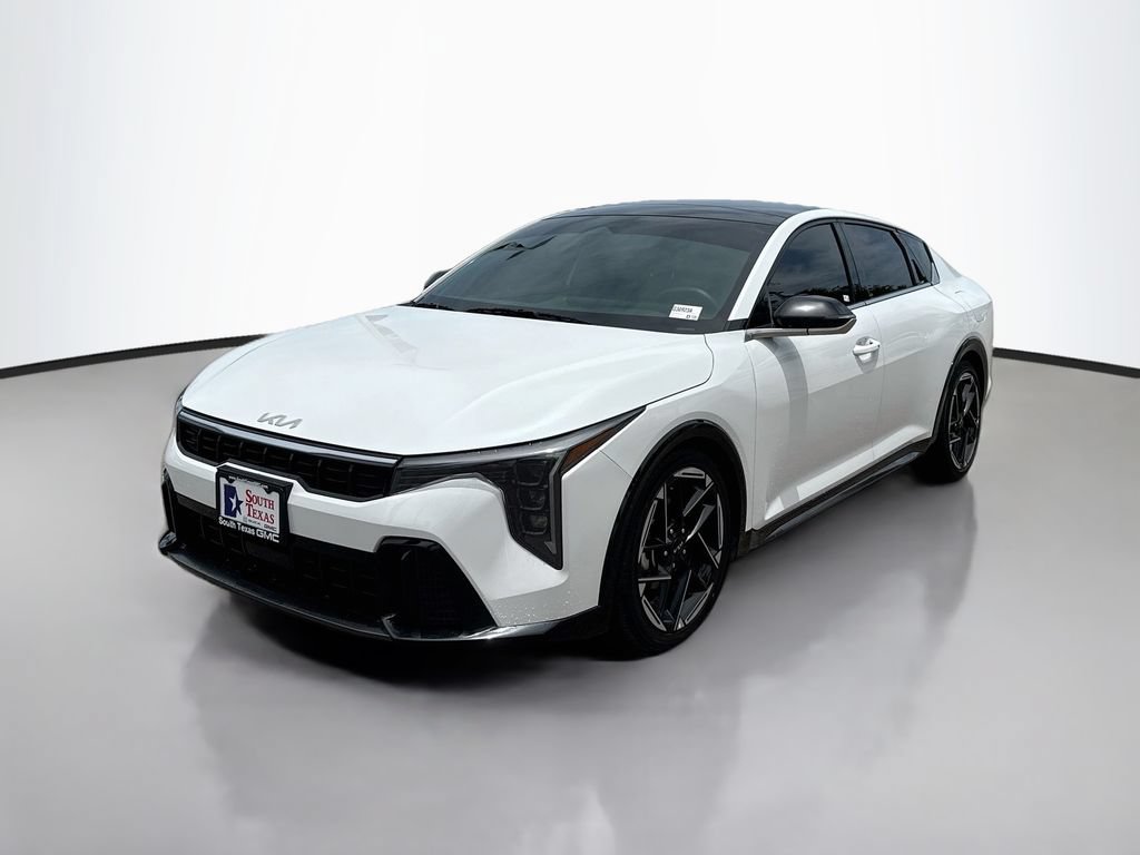 Used 2025 Kia K4 GT-Line w/ GT-Line Premium Package FWD image 3