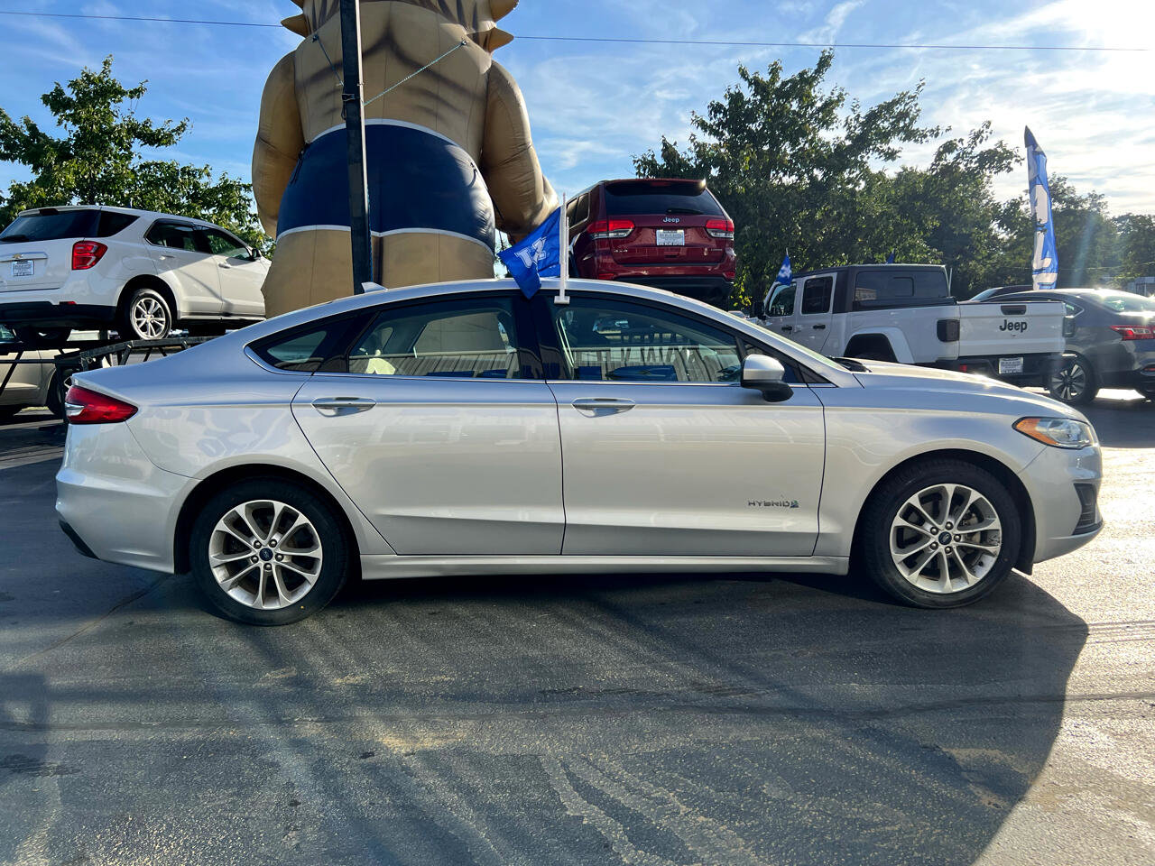 Used 2019 Ford Fusion SE image 7