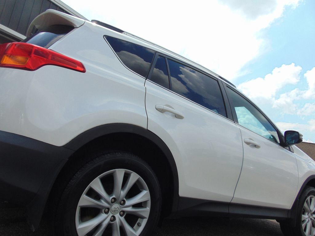 Used 2014 Toyota RAV4 Limited AWD/4WD image 15