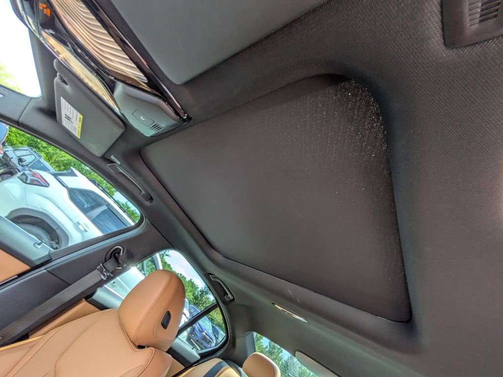 Used 2022 BMW 330i Sedan w/ Convenience Package image 18