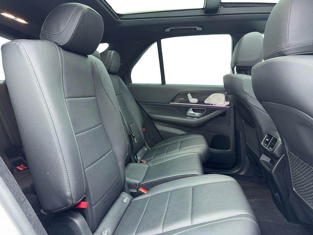 Used 2024 Mercedes-Benz GLE 350 4MATIC w/ 3rd Row Seat Package image 42