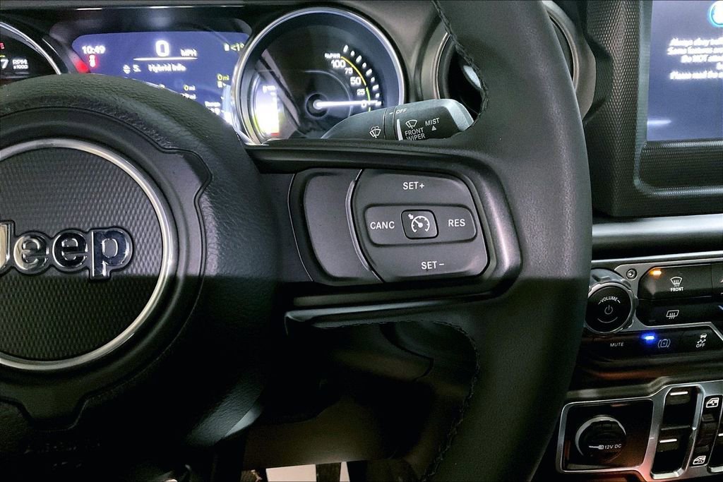 Used 2023 Jeep Wrangler Unlimited AWD/4WD image 18