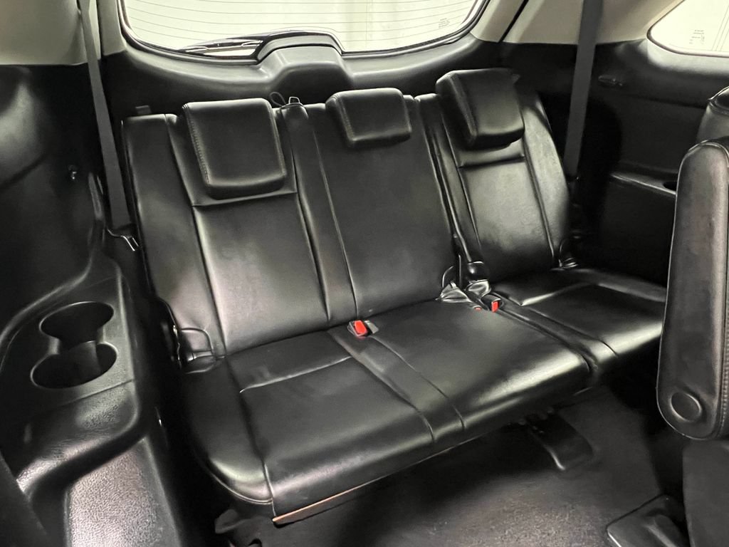 Used 2018 Toyota Highlander XLE AWD/4WD image 32