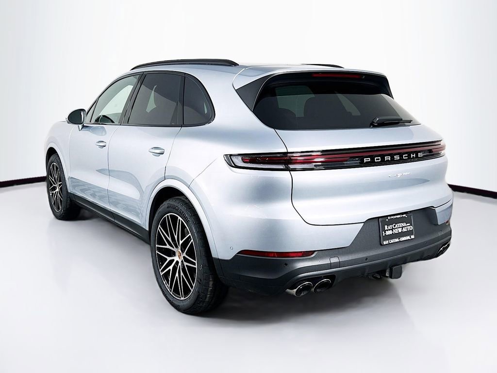 New 2026 Porsche Cayenne image 3