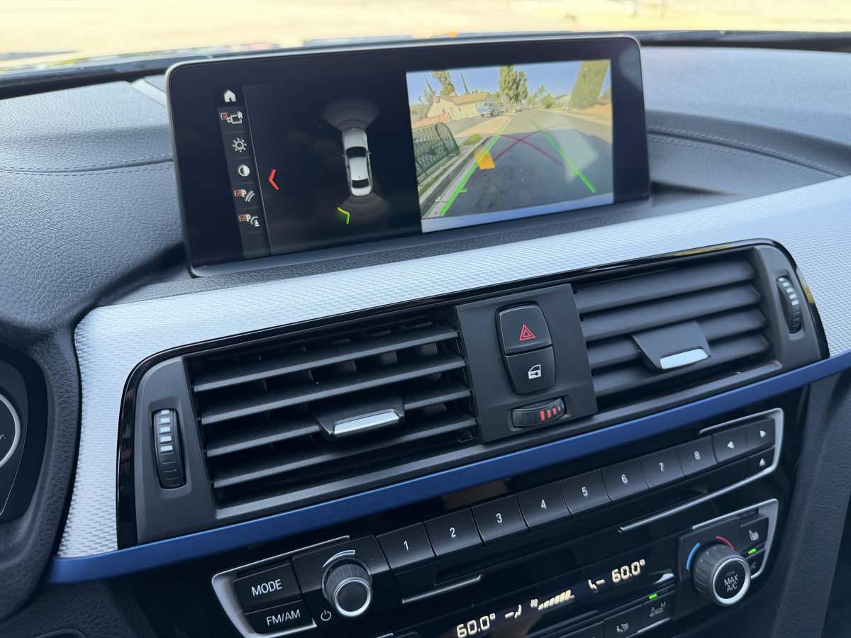 Used 2018 BMW 340i Sedan w/ Premium Package RWD image 27