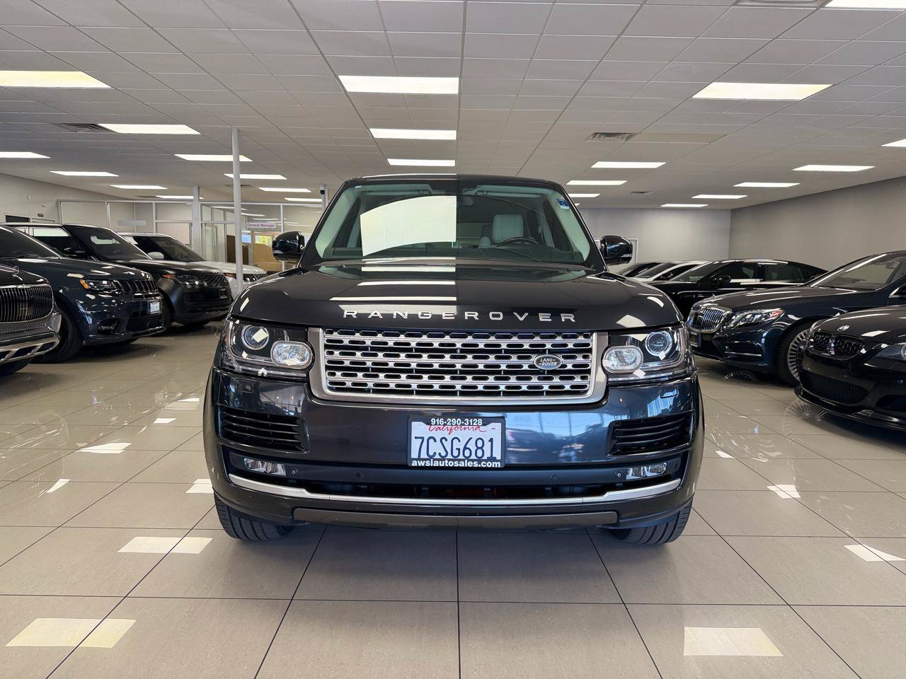 Used 2014 Land Rover Range Rover HSE AWD/4WD image 4