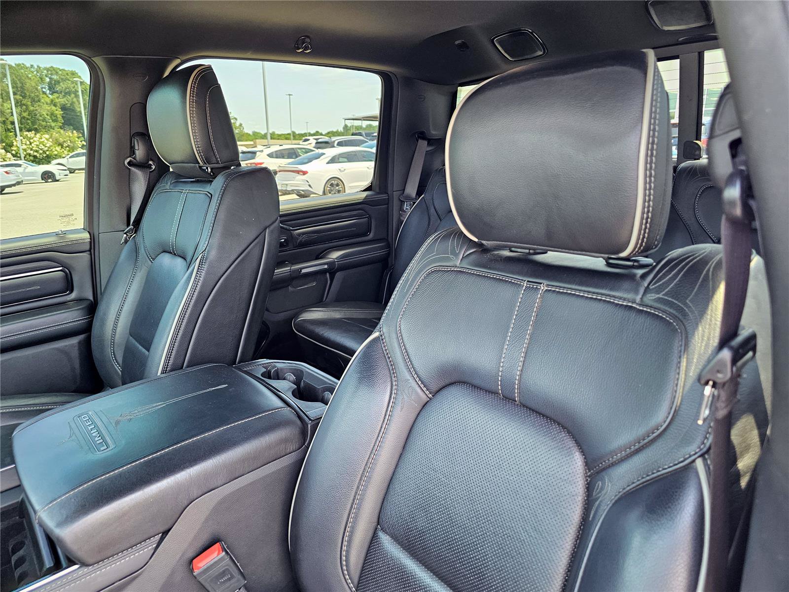 Used 2022 RAM 1500 Limited AWD/4WD image 17