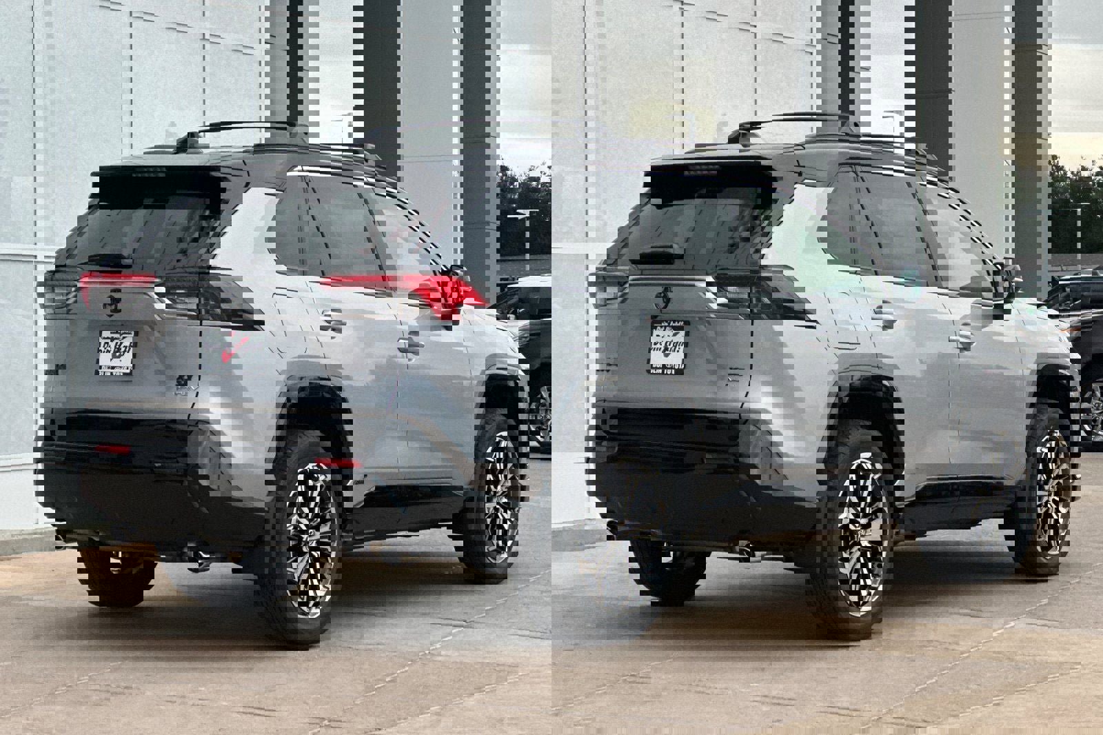 New 2025 Toyota RAV4 XSE image 4