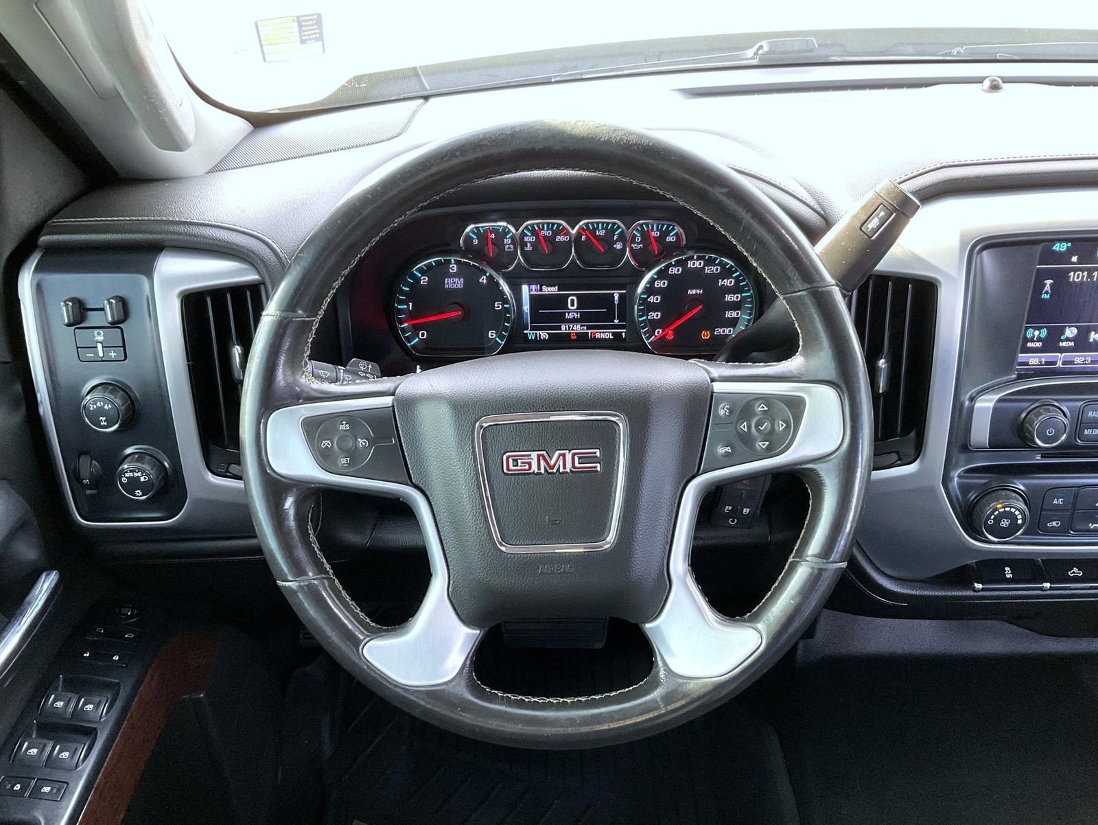 Used 2018 GMC Sierra 2500 SLE image 12
