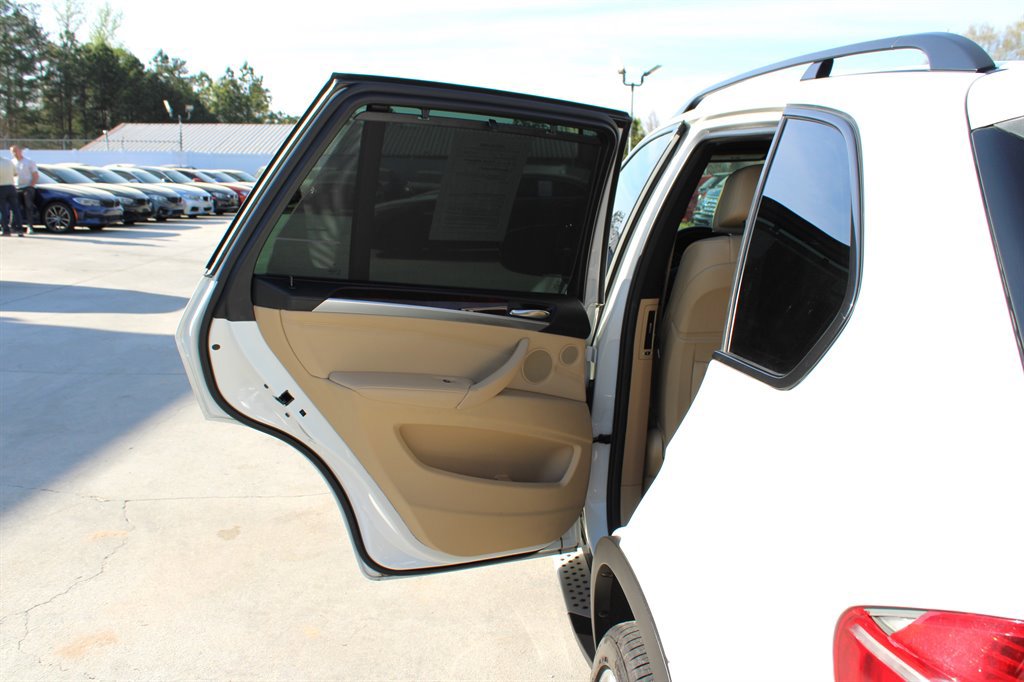 Used 2012 BMW X5 xDrive35d image 34