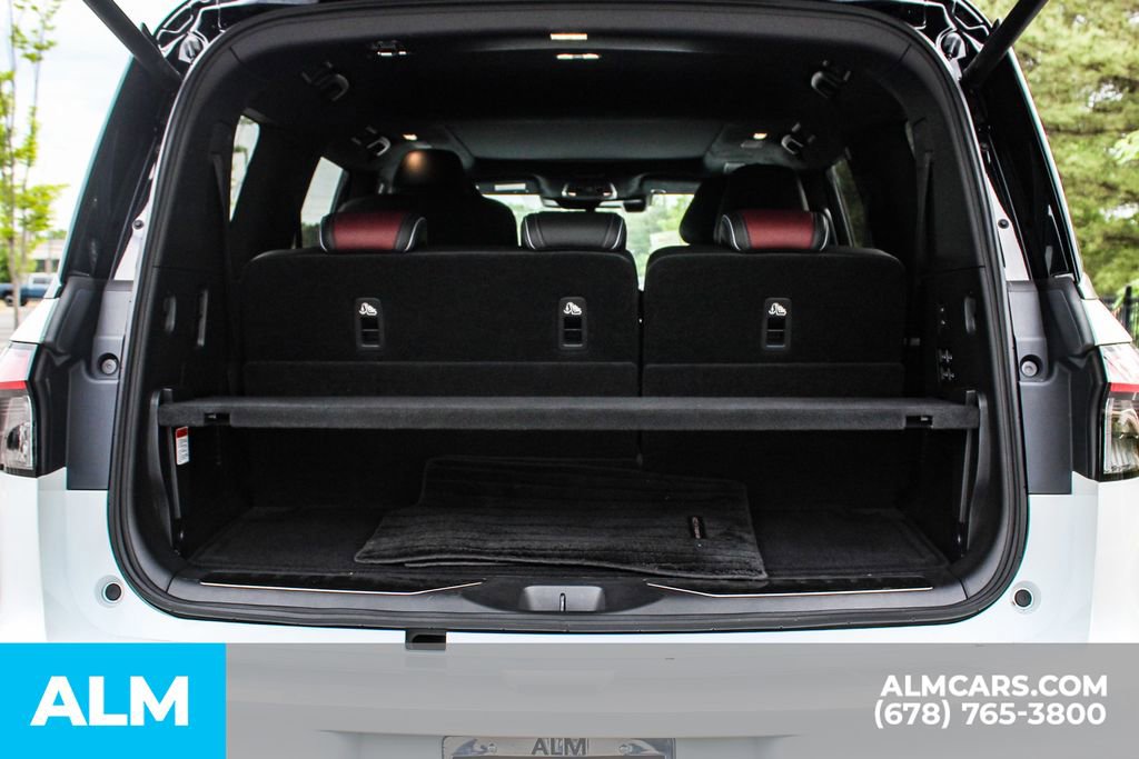 Used 2025 INFINITI QX80 Autograph w/ Premium Cargo Package AWD/4WD image 24