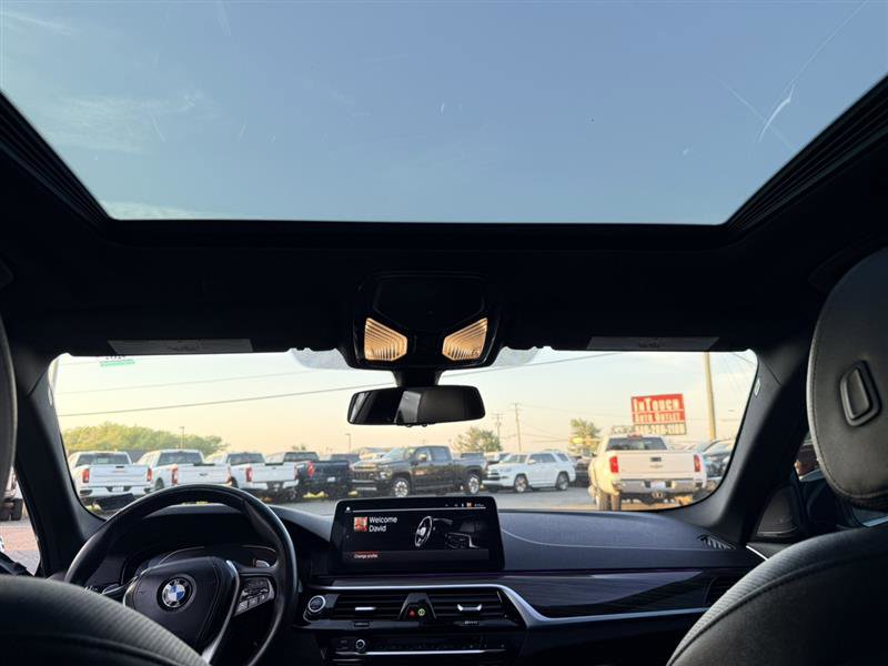 Used 2022 BMW 540i w/ Premium Package RWD image 23