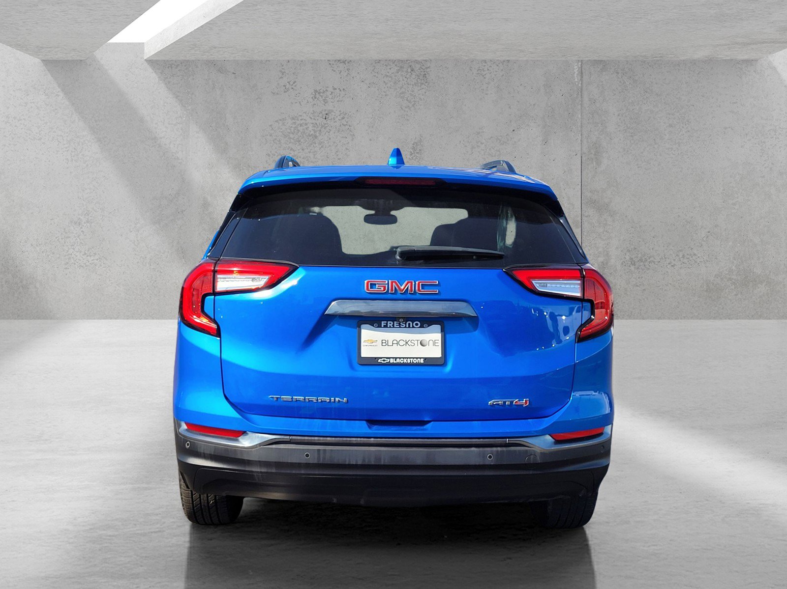 Used 2024 GMC Terrain AT4 w/ Infotainment Package II image 5