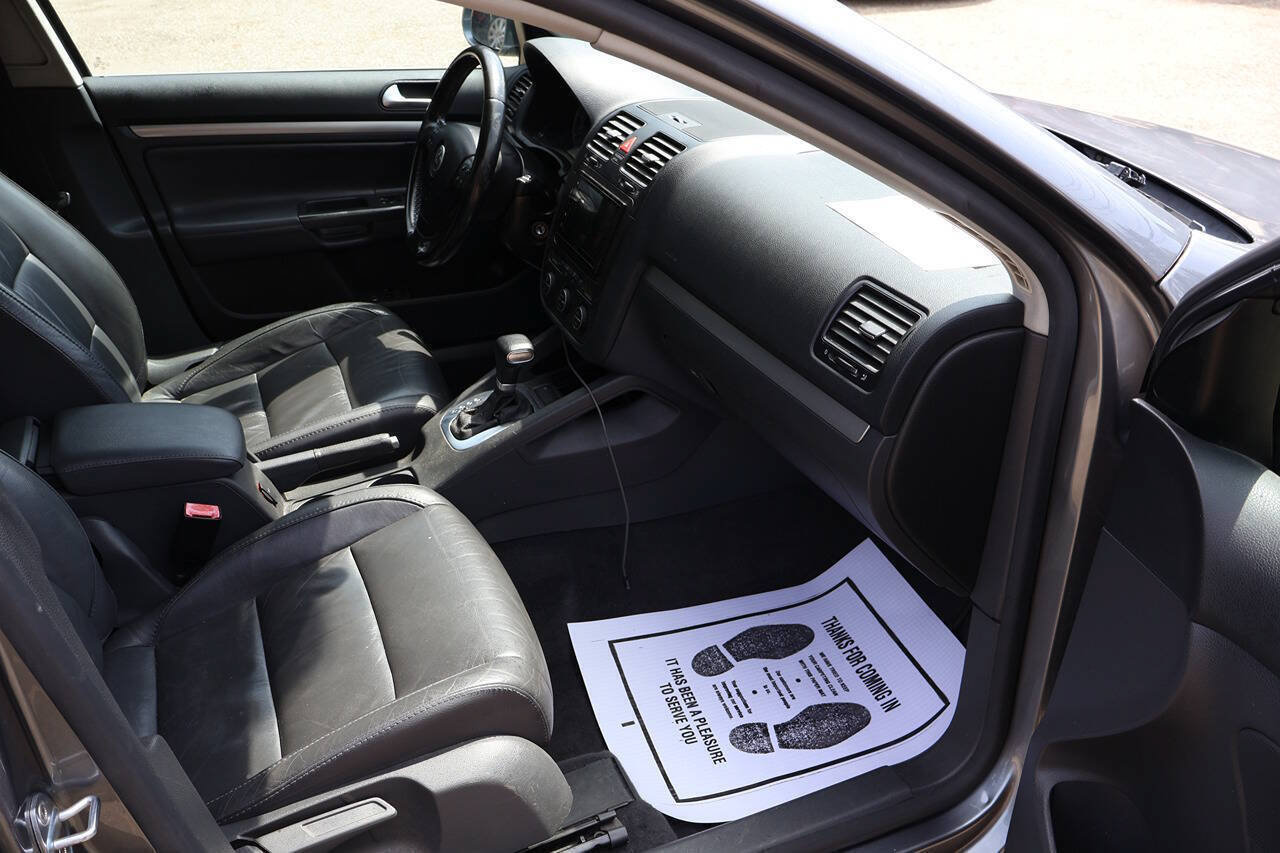 Used 2006 Volkswagen Jetta TDI FWD image 23