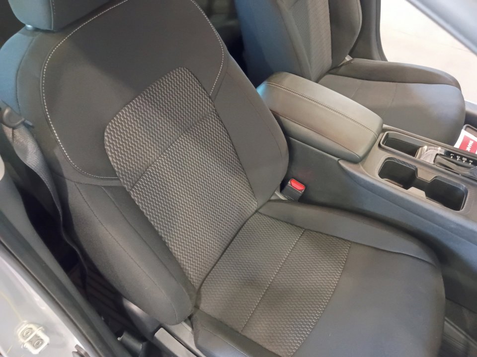 Used 2023 Nissan Sentra S FWD image 28