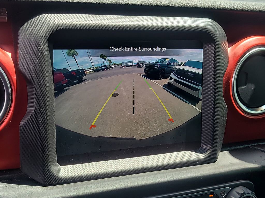 Used 2022 Jeep Wrangler Rubicon AWD/4WD image 17