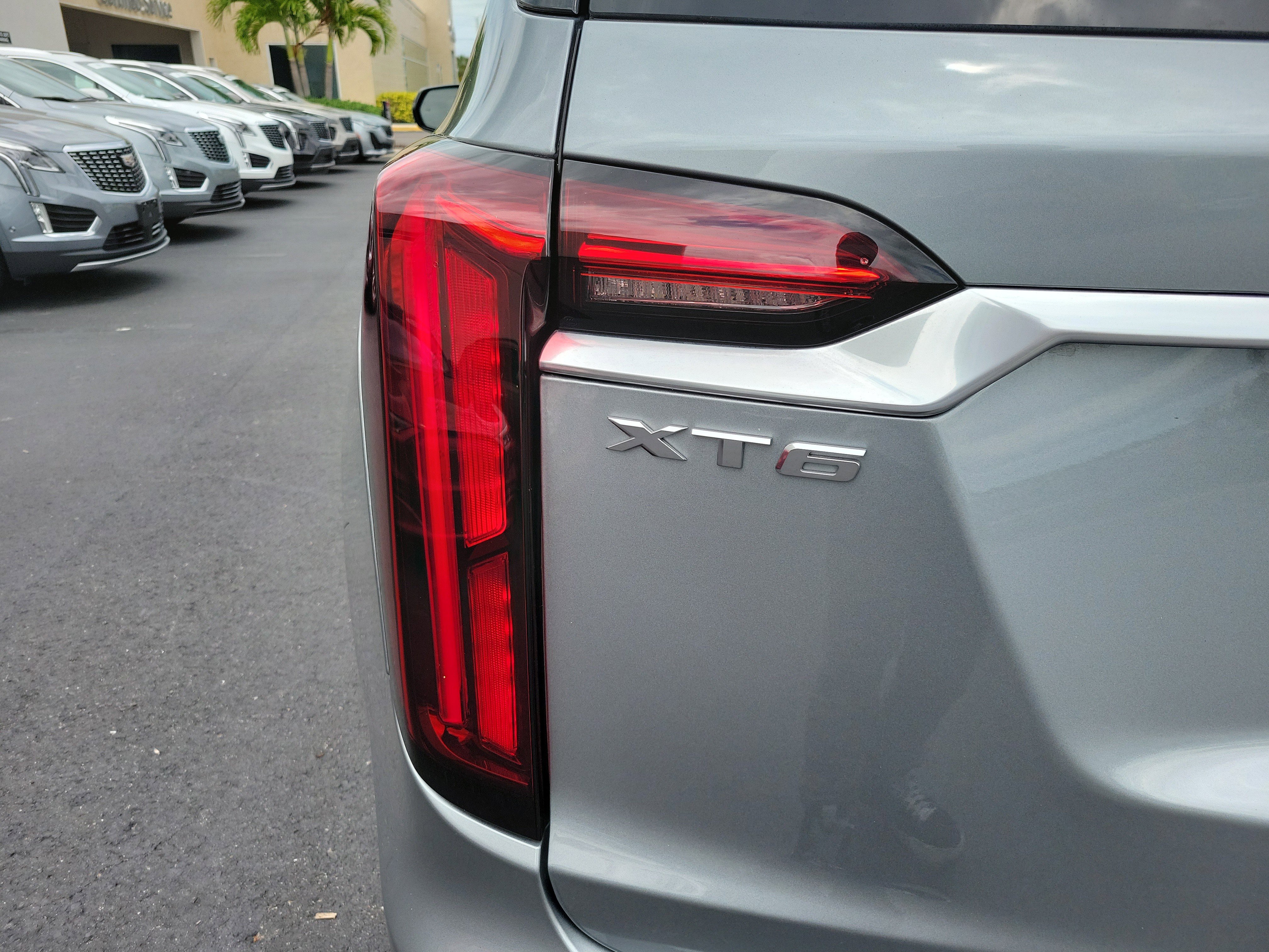 Certified 2024 Cadillac XT6 Premium Luxury w/ Technology Package FWD image 10
